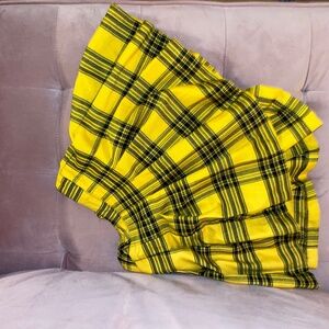 Xs YELLOW And Black Clueless Skater Skirt